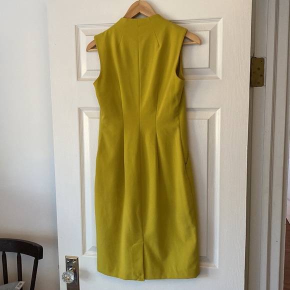 Calvin Klein pea green zipper dress size 2 - Picture 5 of 5